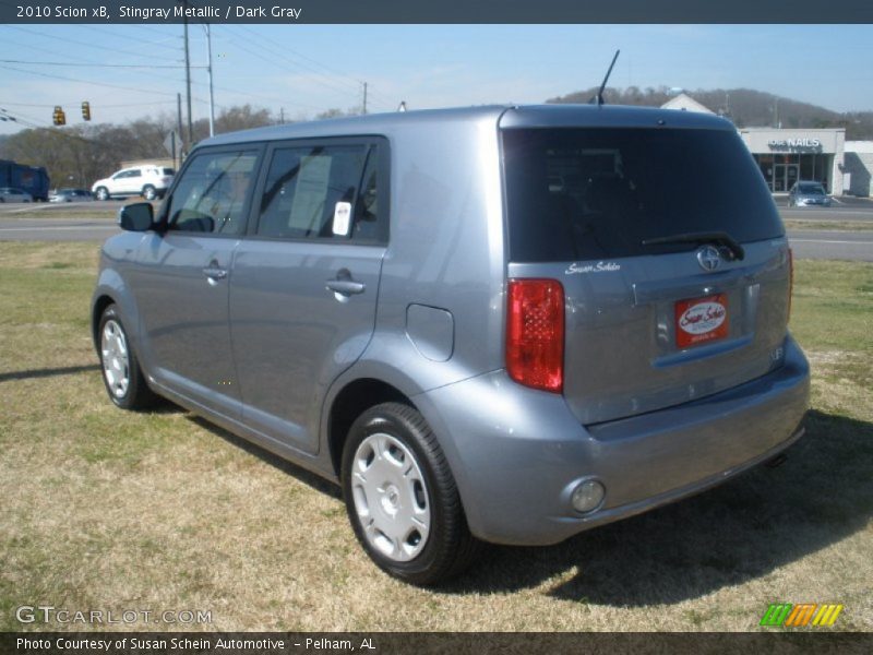 Stingray Metallic / Dark Gray 2010 Scion xB