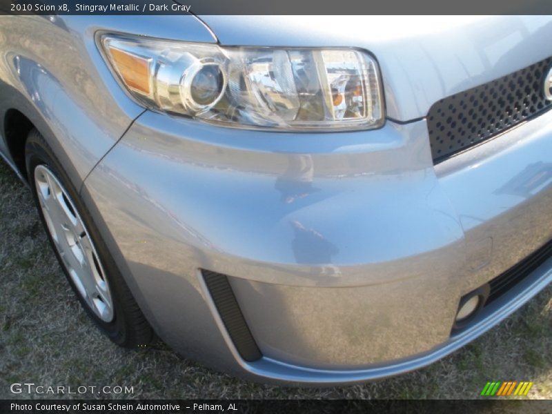 Stingray Metallic / Dark Gray 2010 Scion xB