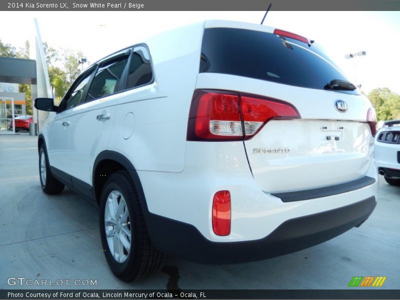 Snow White Pearl / Beige 2014 Kia Sorento LX