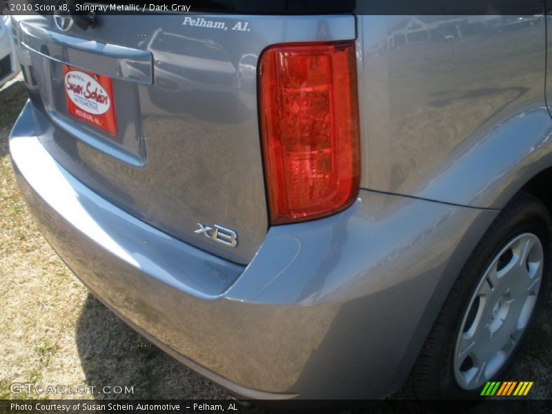 Stingray Metallic / Dark Gray 2010 Scion xB