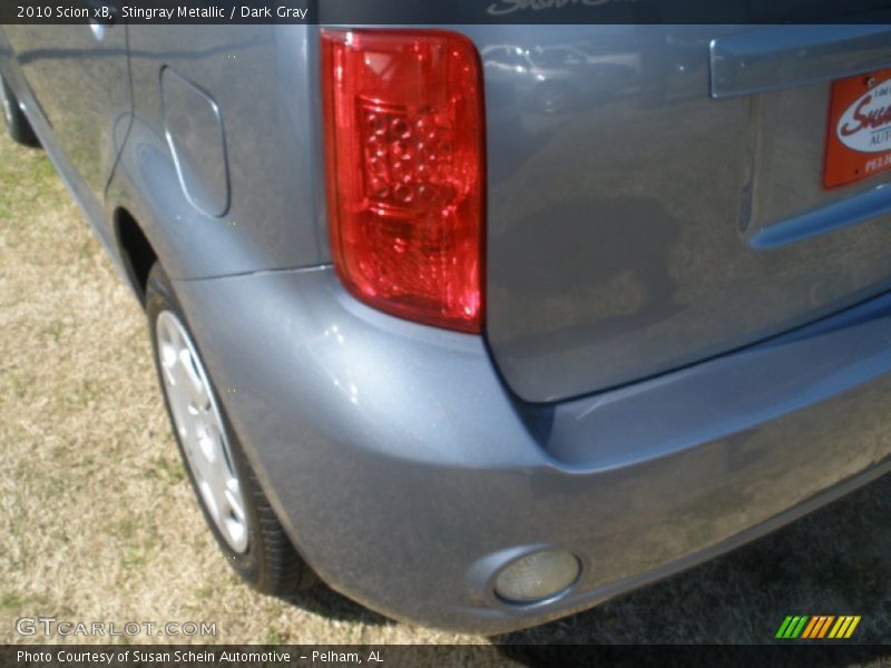 Stingray Metallic / Dark Gray 2010 Scion xB