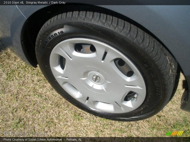 Stingray Metallic / Dark Gray 2010 Scion xB