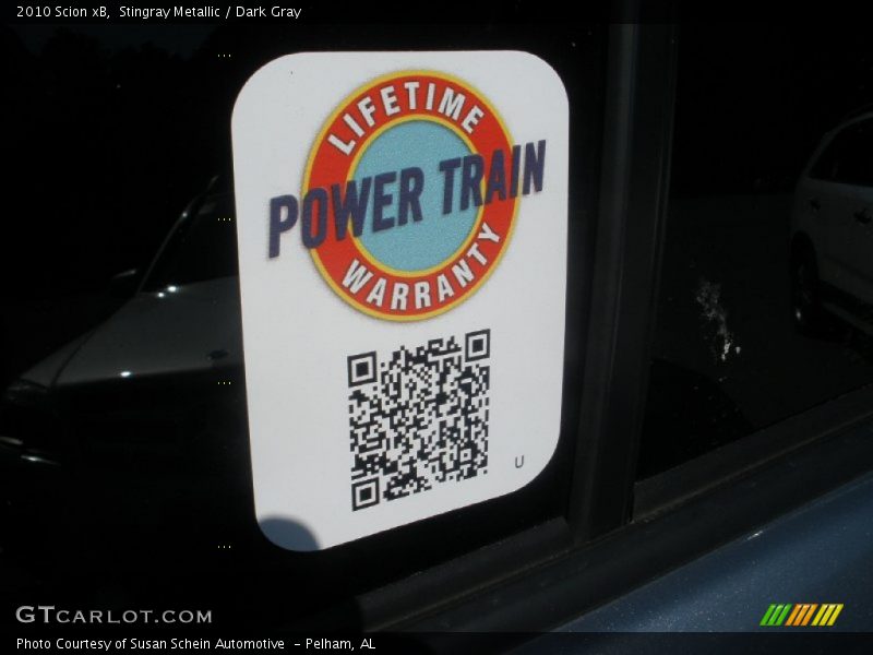 Stingray Metallic / Dark Gray 2010 Scion xB