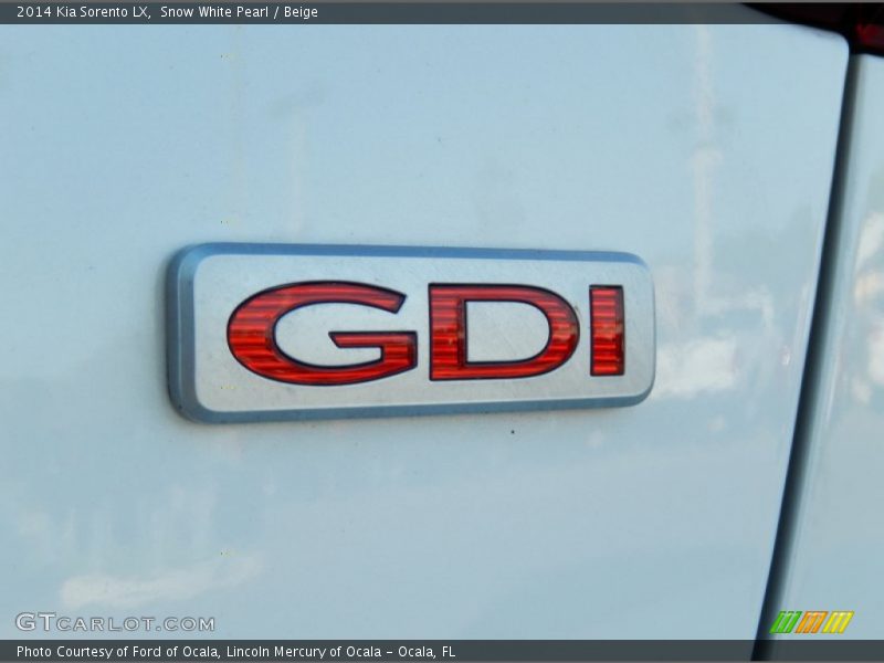 Snow White Pearl / Beige 2014 Kia Sorento LX