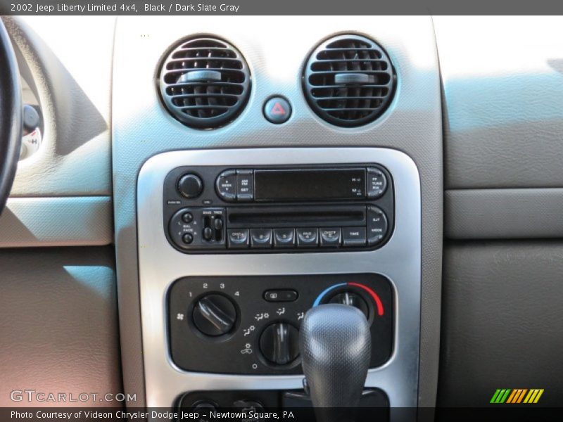 Black / Dark Slate Gray 2002 Jeep Liberty Limited 4x4