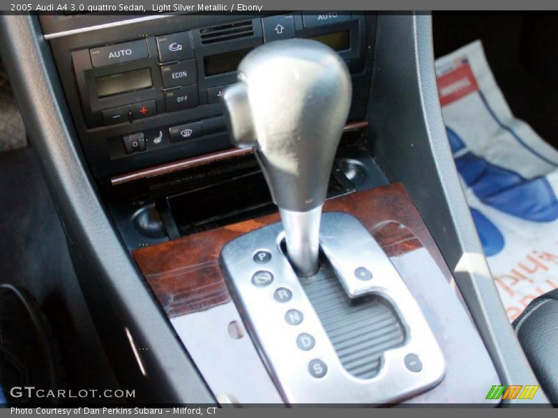 Light Silver Metallic / Ebony 2005 Audi A4 3.0 quattro Sedan