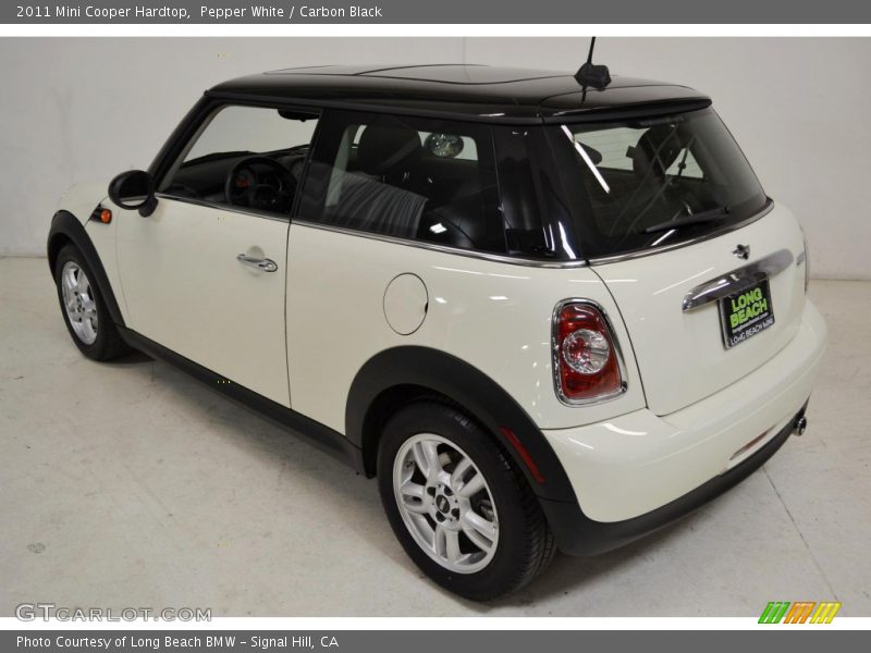 Pepper White / Carbon Black 2011 Mini Cooper Hardtop
