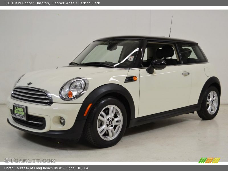 Pepper White / Carbon Black 2011 Mini Cooper Hardtop