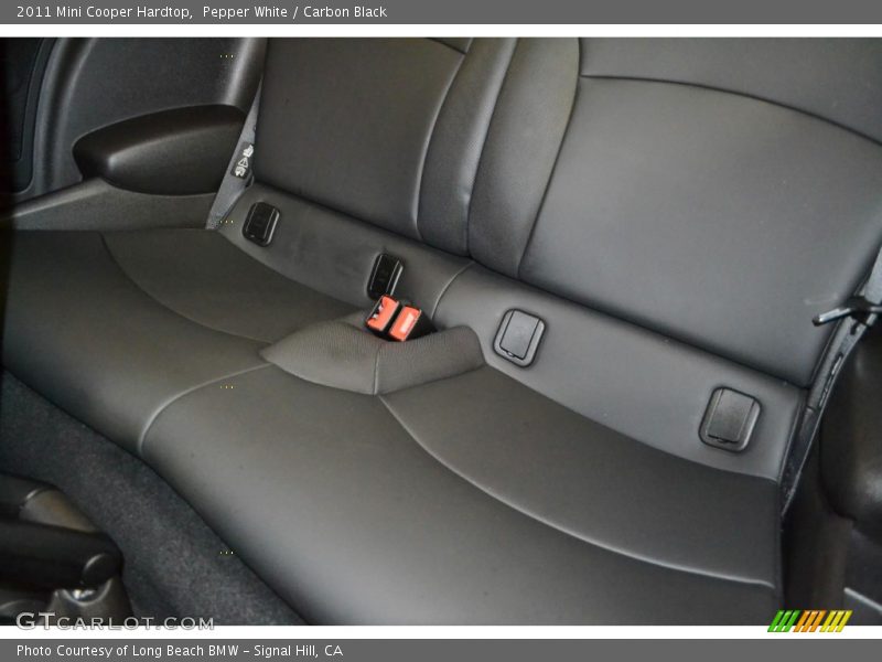 Pepper White / Carbon Black 2011 Mini Cooper Hardtop