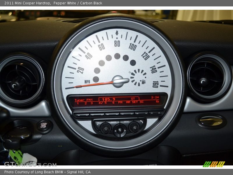 Pepper White / Carbon Black 2011 Mini Cooper Hardtop