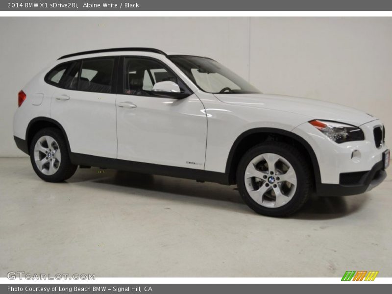 Alpine White / Black 2014 BMW X1 sDrive28i