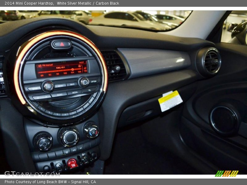 White Silver Metallic / Carbon Black 2014 Mini Cooper Hardtop