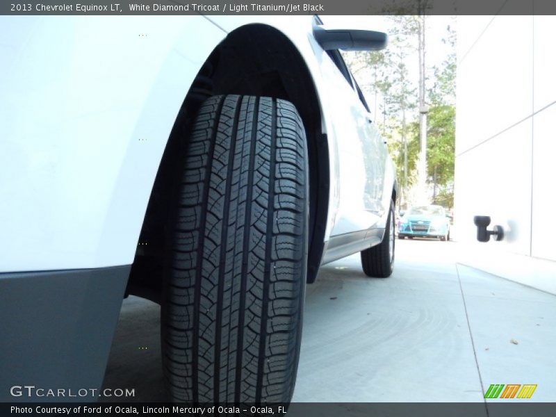 White Diamond Tricoat / Light Titanium/Jet Black 2013 Chevrolet Equinox LT