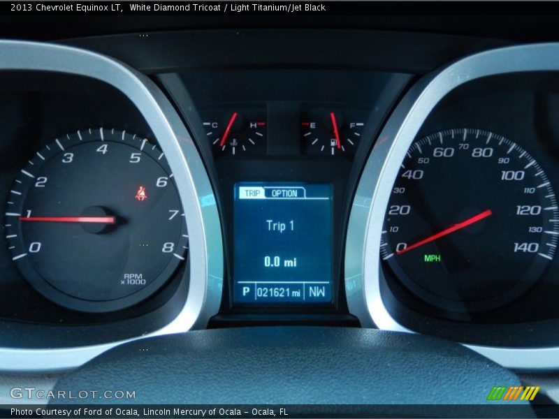 White Diamond Tricoat / Light Titanium/Jet Black 2013 Chevrolet Equinox LT