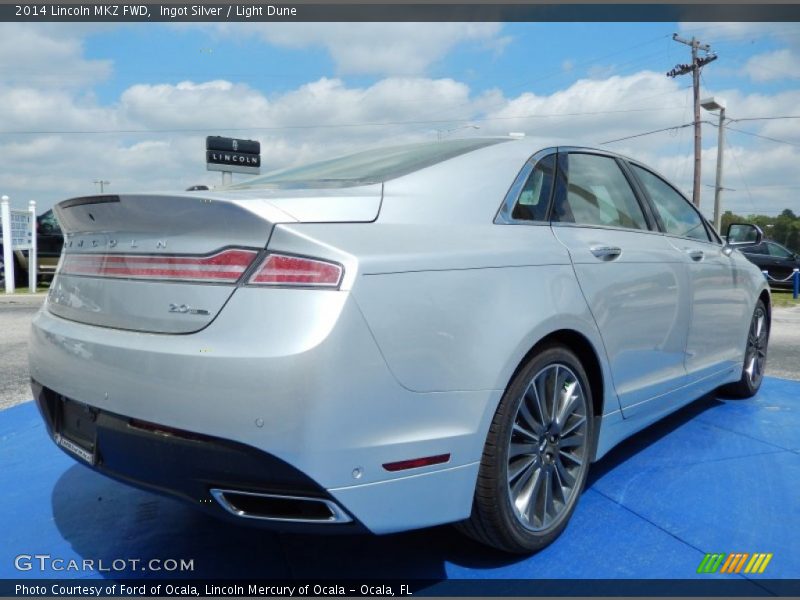 Ingot Silver / Light Dune 2014 Lincoln MKZ FWD