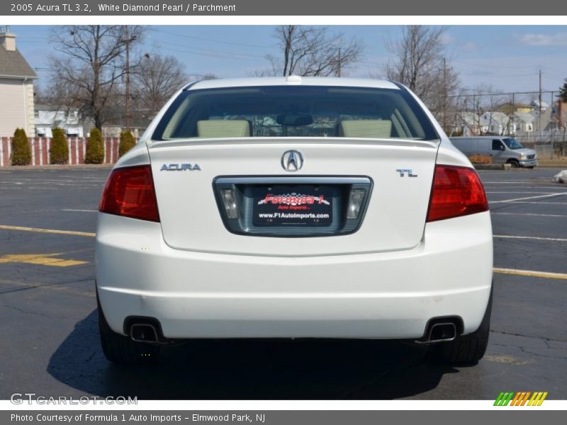 White Diamond Pearl / Parchment 2005 Acura TL 3.2