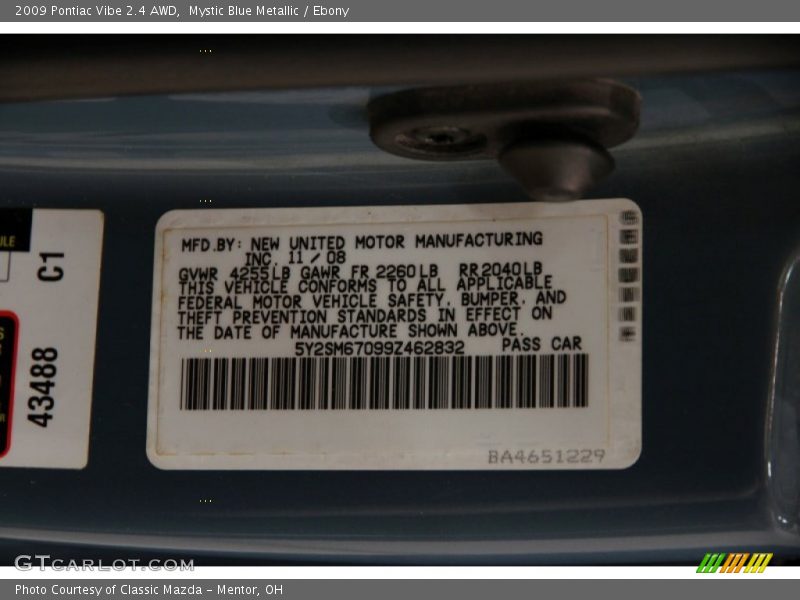 Mystic Blue Metallic / Ebony 2009 Pontiac Vibe 2.4 AWD