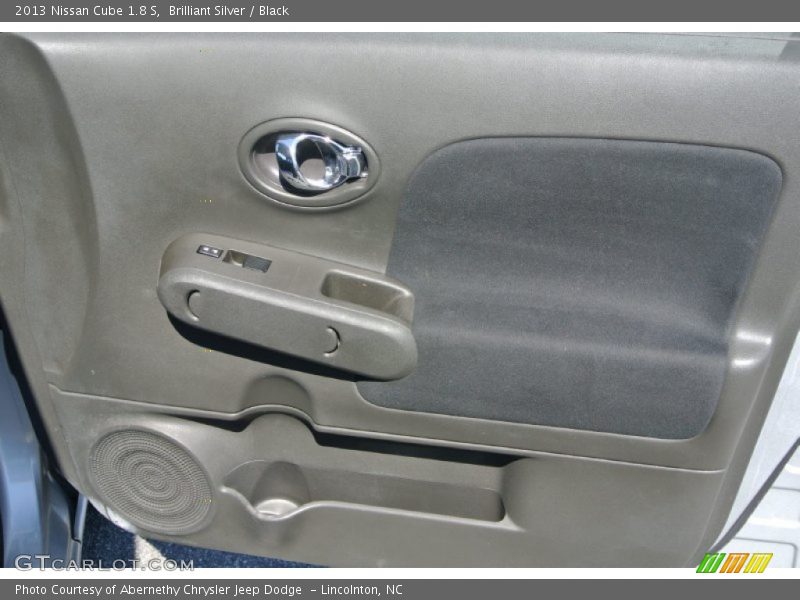 Brilliant Silver / Black 2013 Nissan Cube 1.8 S