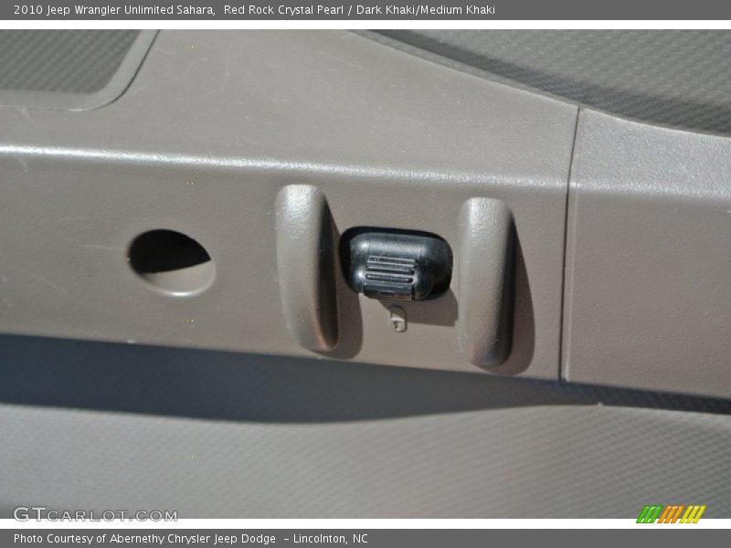 Red Rock Crystal Pearl / Dark Khaki/Medium Khaki 2010 Jeep Wrangler Unlimited Sahara