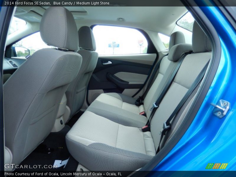 Blue Candy / Medium Light Stone 2014 Ford Focus SE Sedan