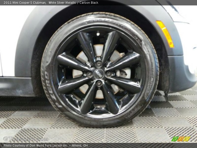 White Silver Metallic / Carbon Black 2011 Mini Cooper S Clubman