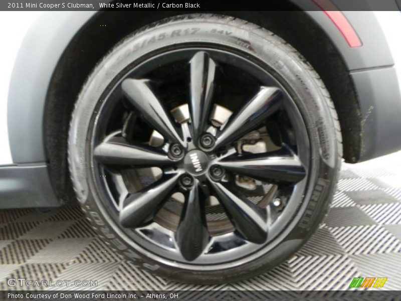 White Silver Metallic / Carbon Black 2011 Mini Cooper S Clubman