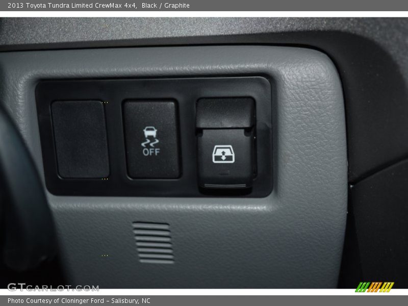 Black / Graphite 2013 Toyota Tundra Limited CrewMax 4x4