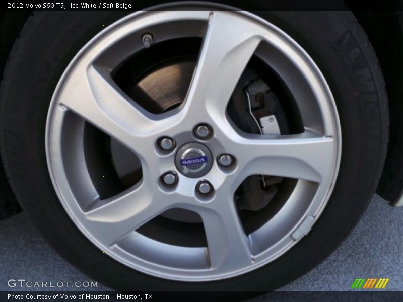 Ice White / Soft Beige 2012 Volvo S60 T5