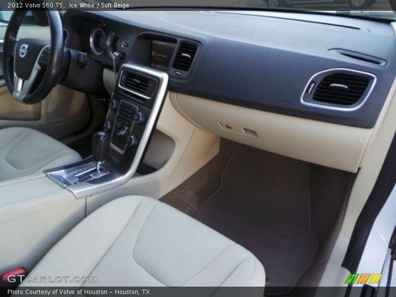 Ice White / Soft Beige 2012 Volvo S60 T5