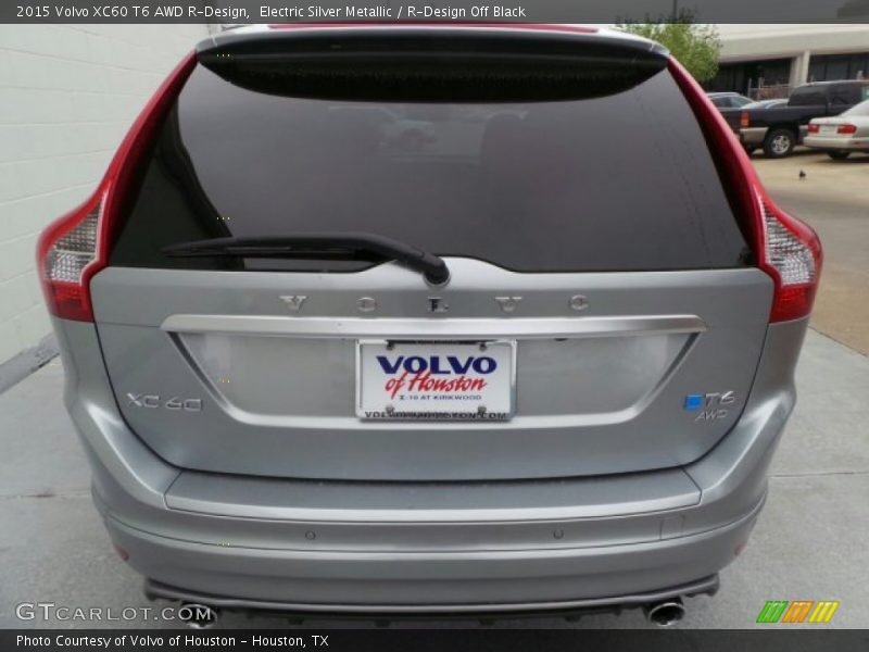 Electric Silver Metallic / R-Design Off Black 2015 Volvo XC60 T6 AWD R-Design