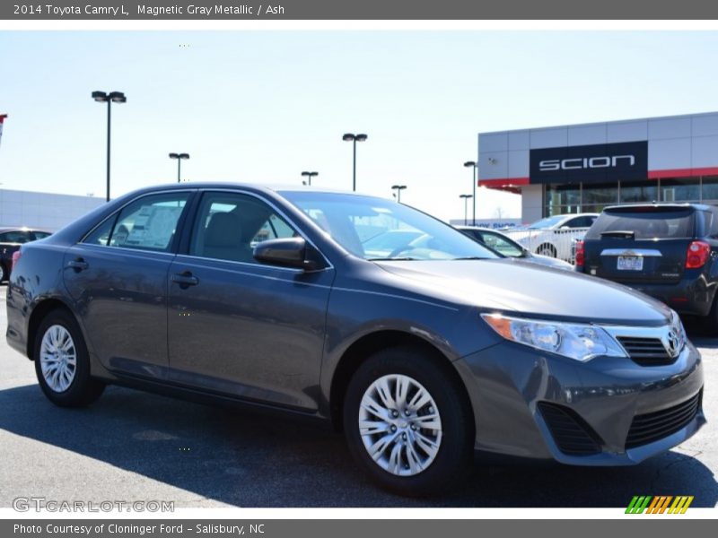 Magnetic Gray Metallic / Ash 2014 Toyota Camry L
