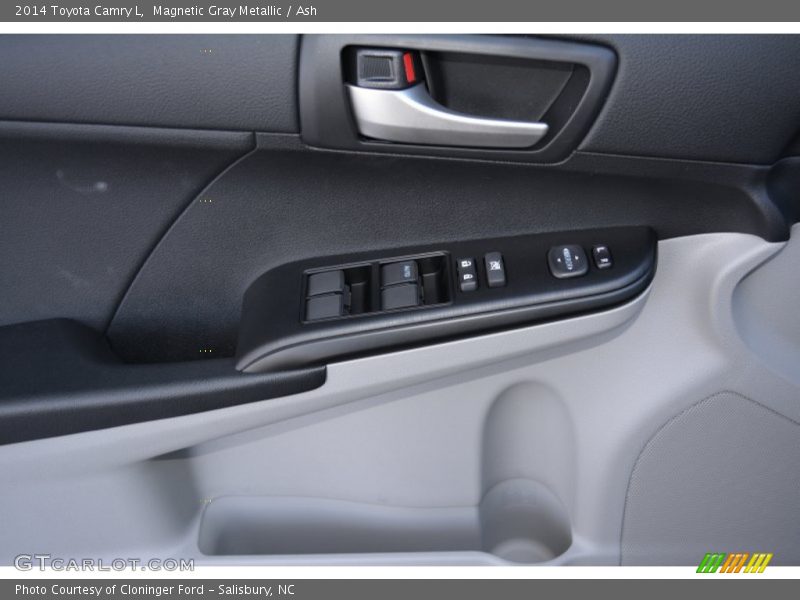 Magnetic Gray Metallic / Ash 2014 Toyota Camry L