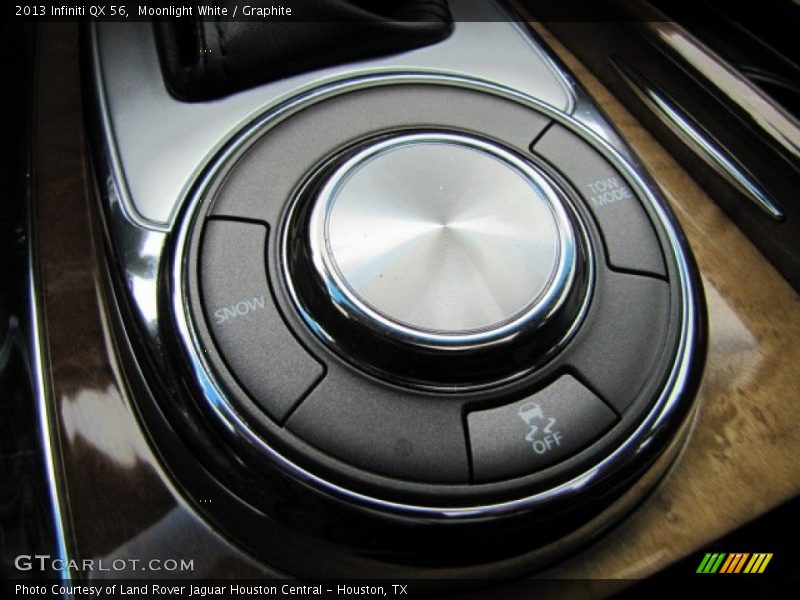 Moonlight White / Graphite 2013 Infiniti QX 56