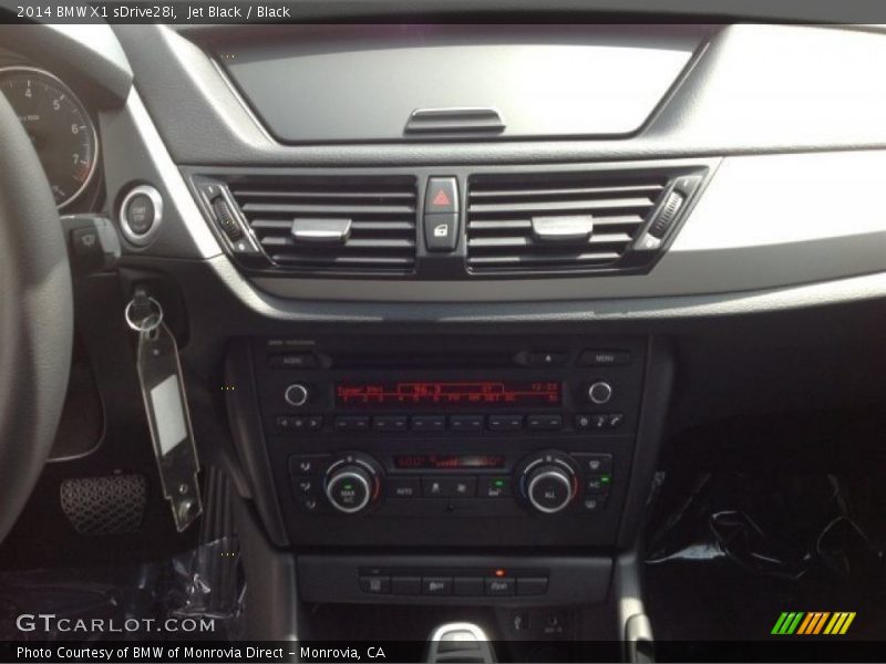 Jet Black / Black 2014 BMW X1 sDrive28i
