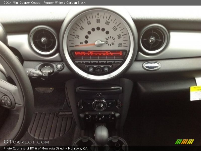 Pepper White / Carbon Black 2014 Mini Cooper Coupe