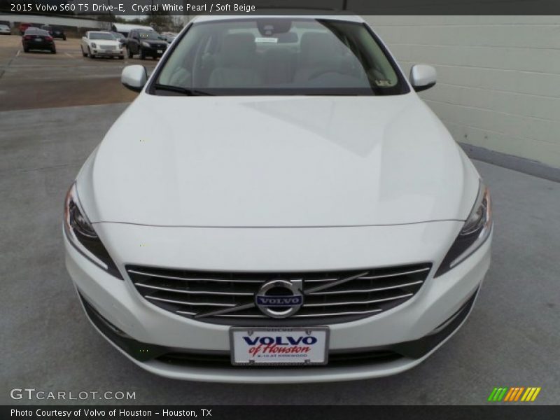 Crystal White Pearl / Soft Beige 2015 Volvo S60 T5 Drive-E