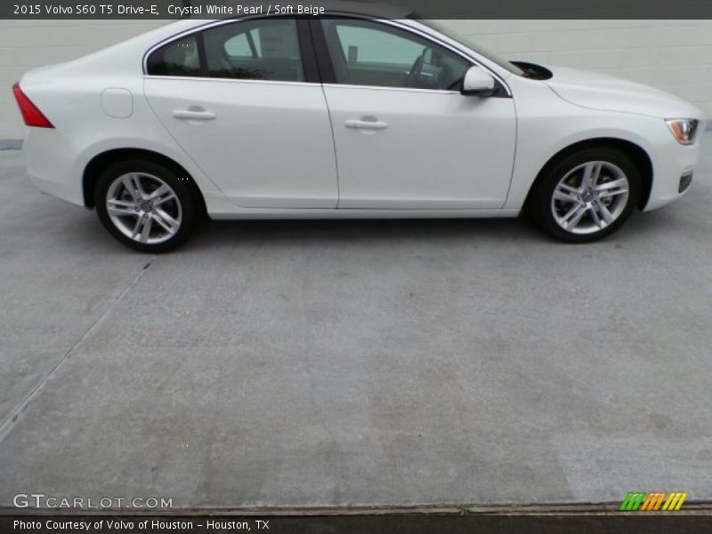 Crystal White Pearl / Soft Beige 2015 Volvo S60 T5 Drive-E