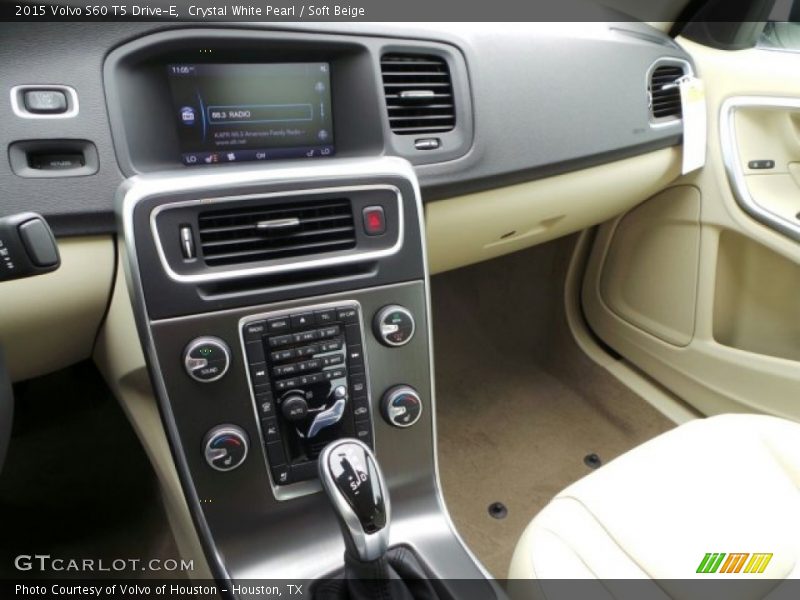 Crystal White Pearl / Soft Beige 2015 Volvo S60 T5 Drive-E