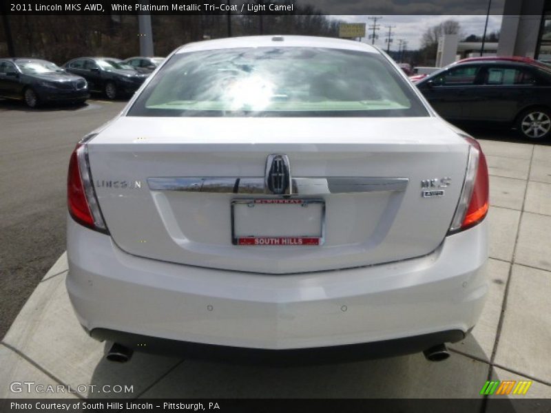 White Platinum Metallic Tri-Coat / Light Camel 2011 Lincoln MKS AWD