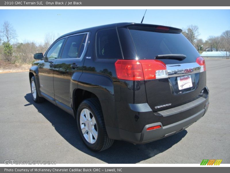 Onyx Black / Jet Black 2010 GMC Terrain SLE
