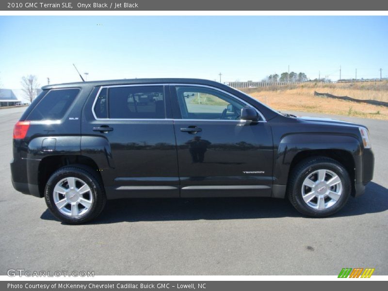 Onyx Black / Jet Black 2010 GMC Terrain SLE