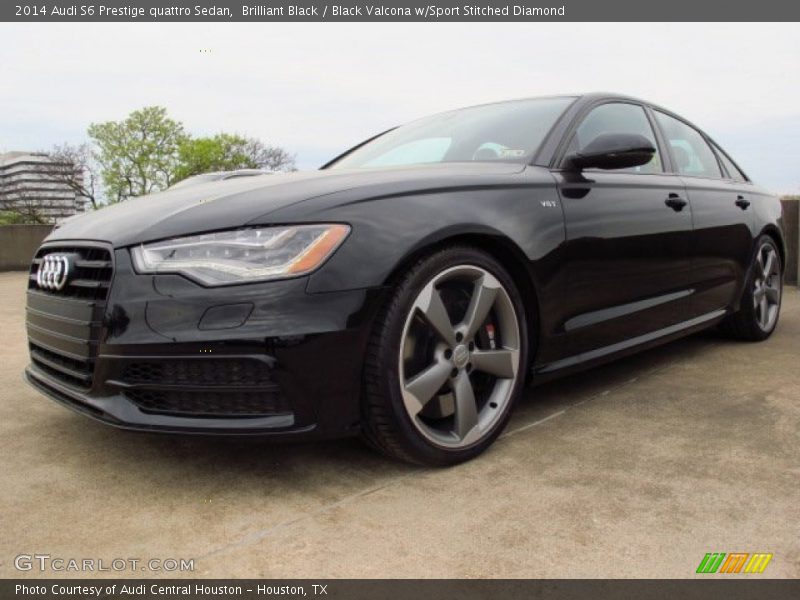 Front 3/4 View of 2014 S6 Prestige quattro Sedan