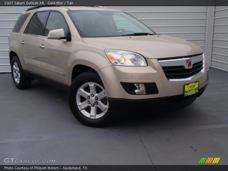 Gold Mist / Tan 2007 Saturn Outlook XR