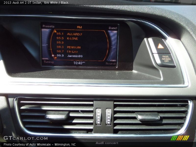 Ibis White / Black 2013 Audi A4 2.0T Sedan