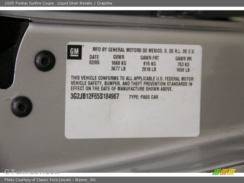 Liquid Silver Metallic / Graphite 2005 Pontiac Sunfire Coupe