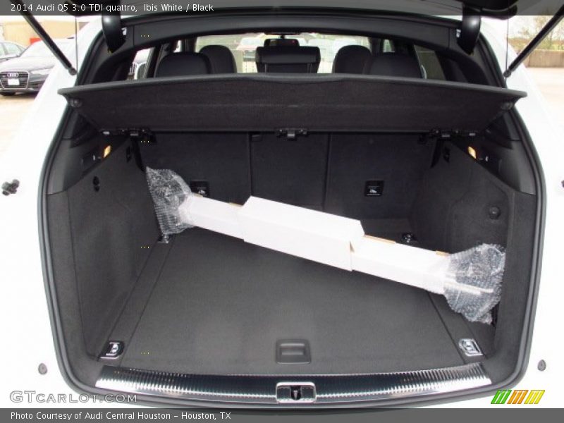  2014 Q5 3.0 TDI quattro Trunk