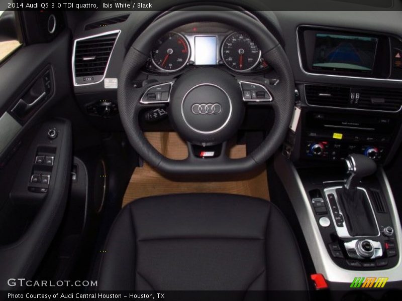 Ibis White / Black 2014 Audi Q5 3.0 TDI quattro