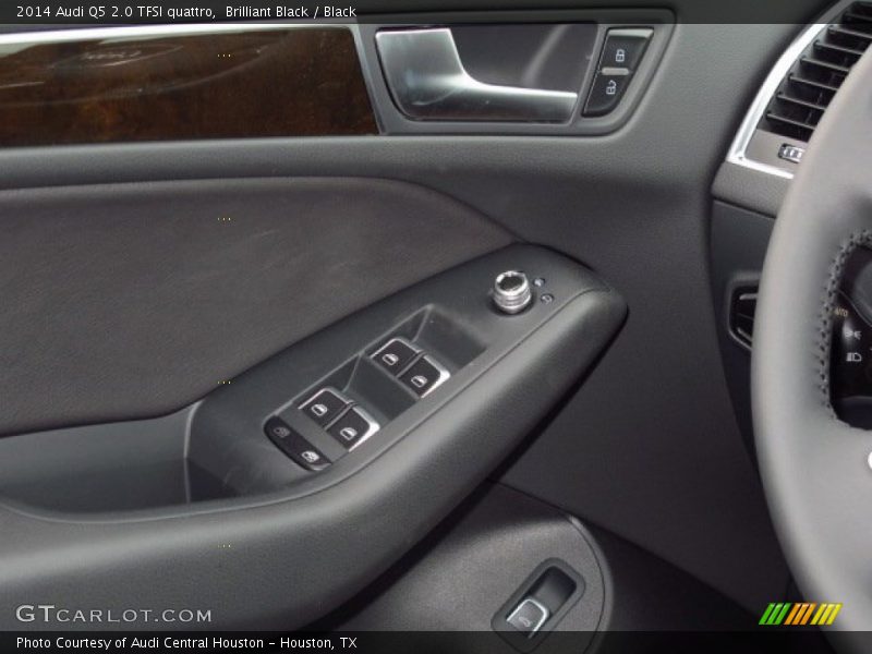 Brilliant Black / Black 2014 Audi Q5 2.0 TFSI quattro