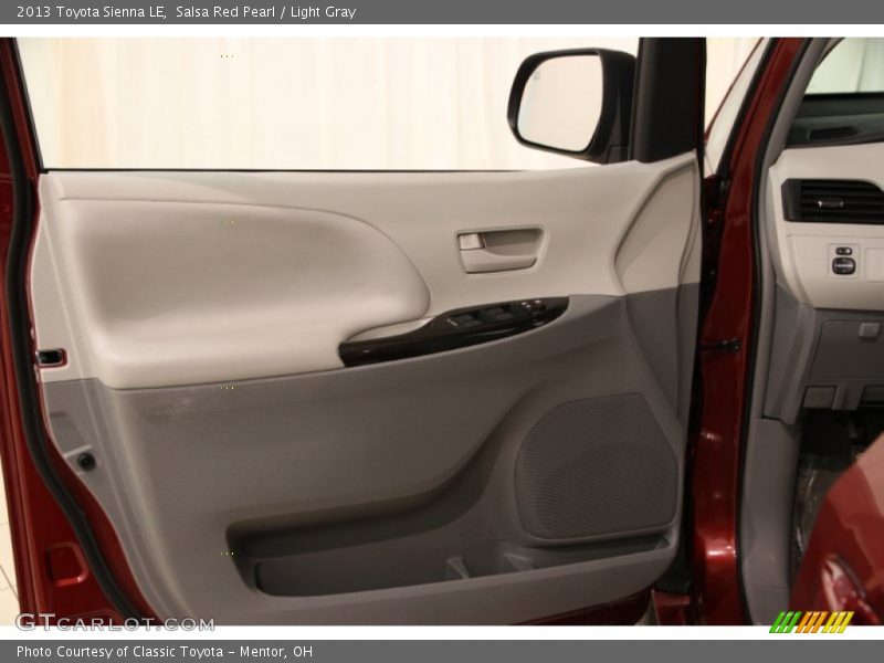 Salsa Red Pearl / Light Gray 2013 Toyota Sienna LE