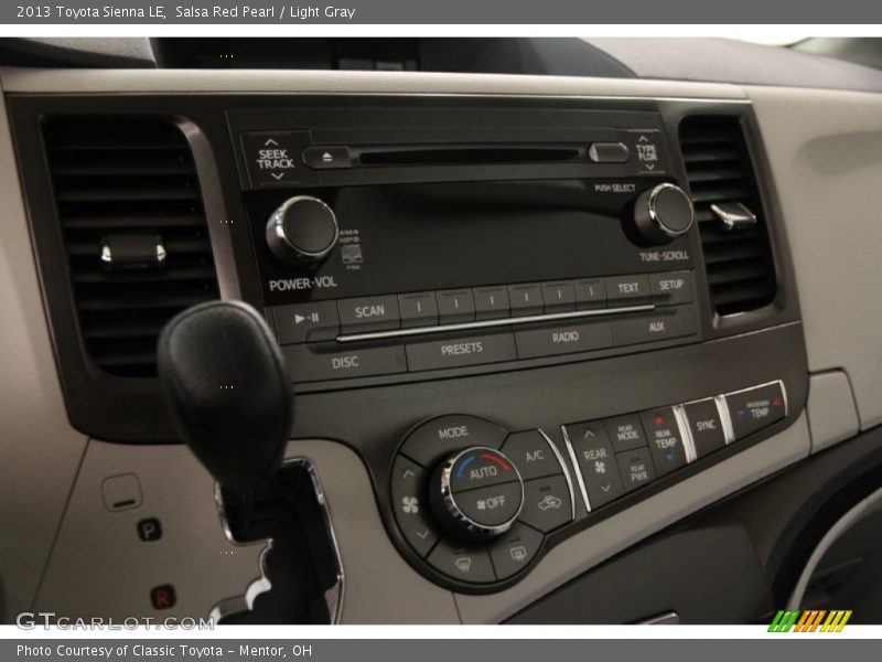 Salsa Red Pearl / Light Gray 2013 Toyota Sienna LE